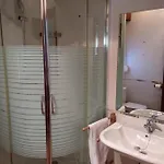Zelaigane Guest house